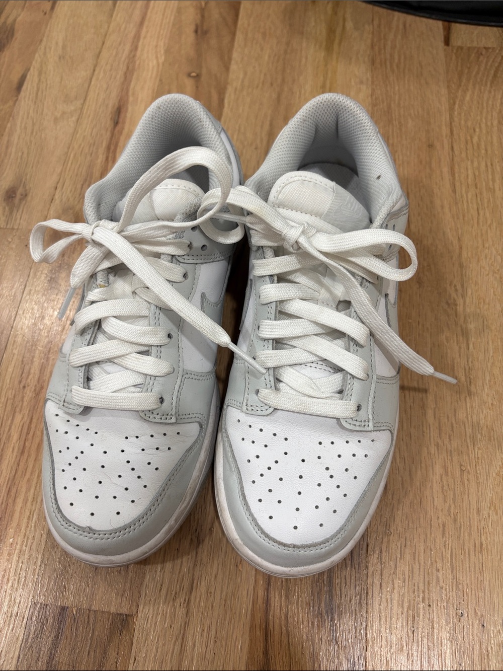 Nike Women's Dunk Low White/Gray